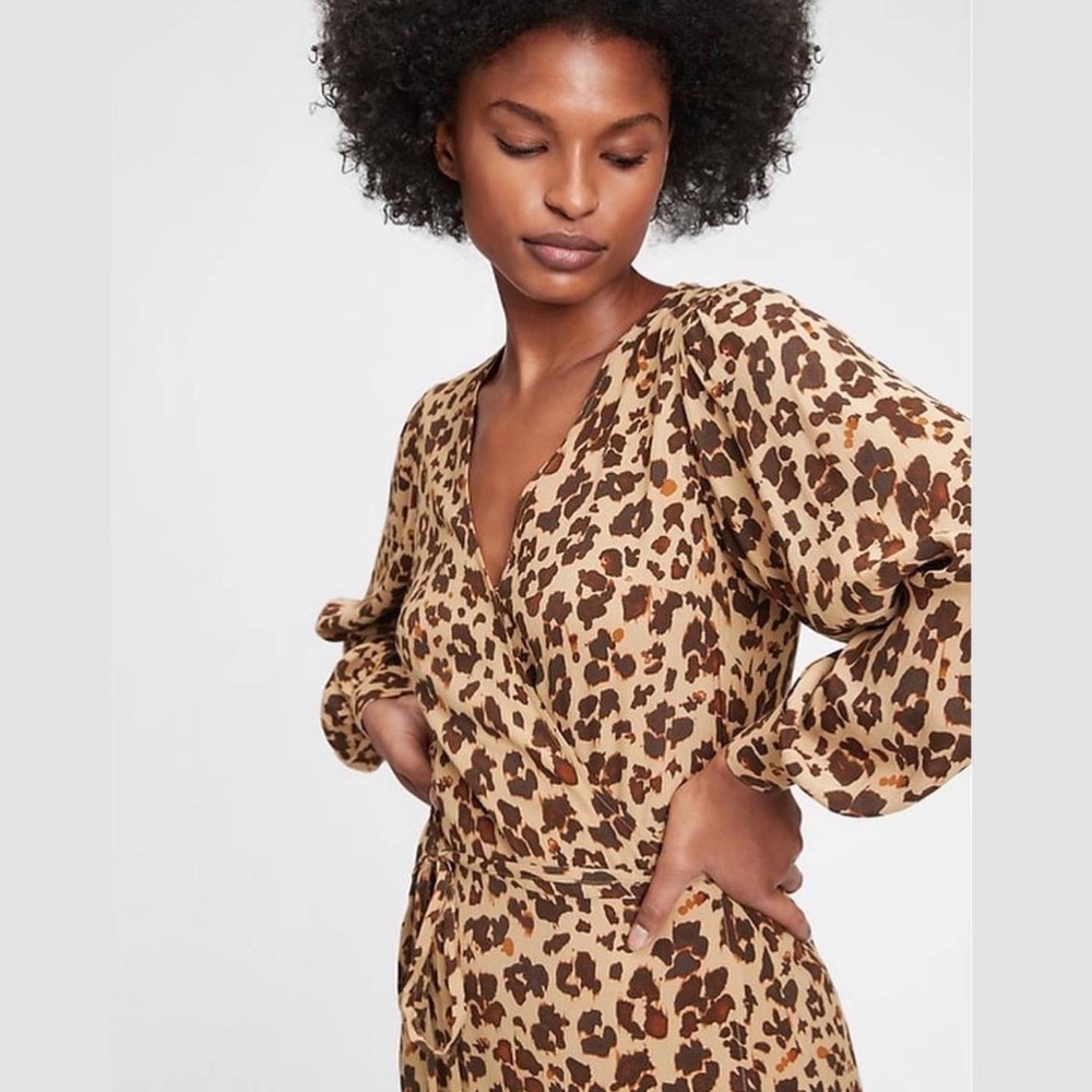 Gap leopard 🐆 wrap dress. NWT - Picture 2 of 8